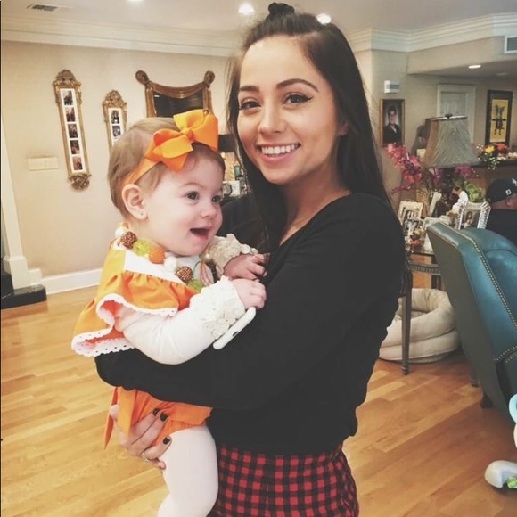 Meet your Posher, Paige - Picture 5 of 7